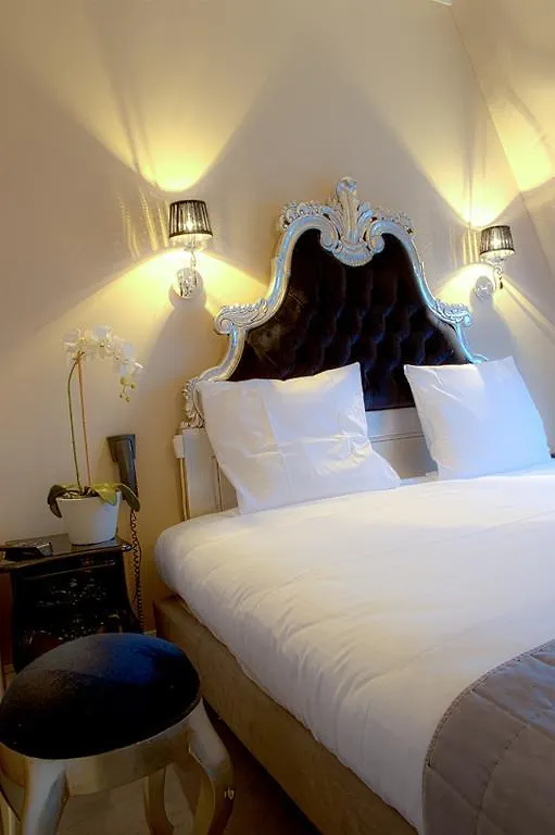 Annexe Hotel Paris 2*,