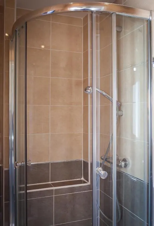 **  Annexe Hotel Paris France